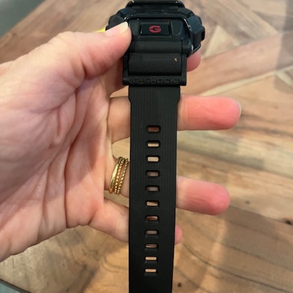 G Shock Watch by Casio - Picture 4 of 4